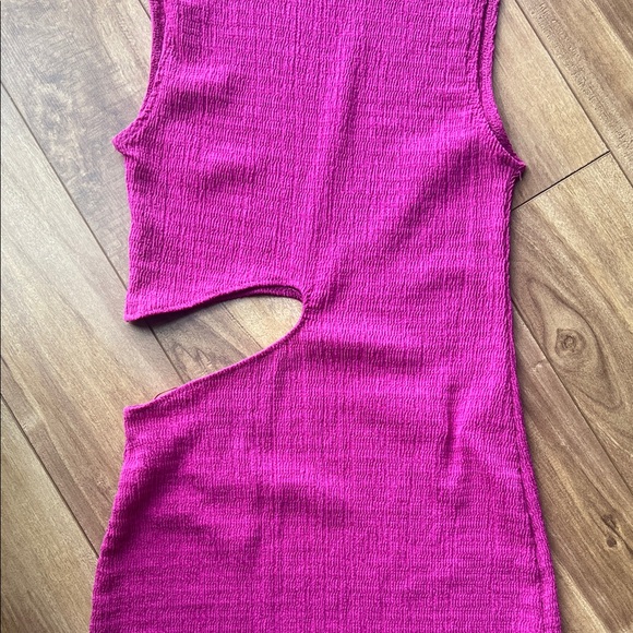 Zara Cutout Textured Dress - Fuchsia - Picture 8 of 8